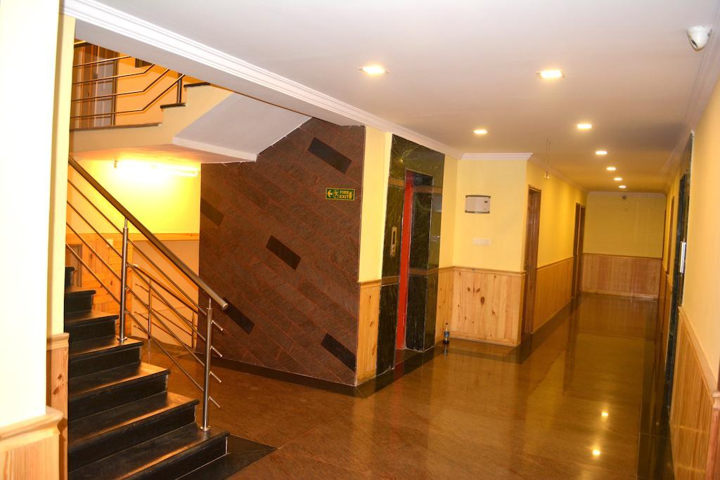 Hotel Royal Opera Bangalore Exterior photo