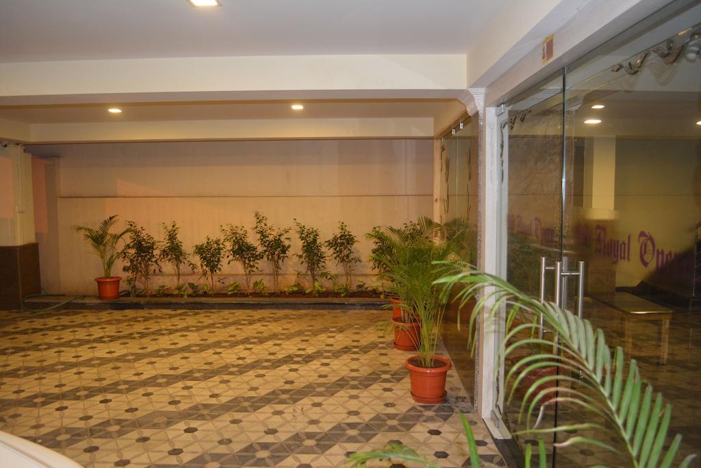 Hotel Royal Opera Bangalore Exterior photo